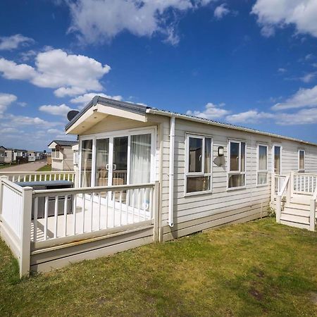 Beautiful 6 Berth Caravan By The Beach In Suffolk Ref 40076Nd Lowestoft Εξωτερικό φωτογραφία